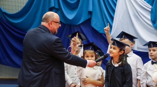 Zdjęcie 25 - Ślubowanie klas I w Szkole Podstawowej nr 6
