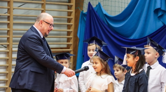 Zdjęcie 26 - Ślubowanie klas I w Szkole Podstawowej nr 6