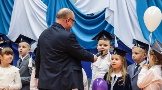 Zdjęcie 27 - Ślubowanie klas I w Szkole Podstawowej nr 6