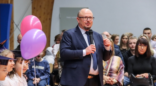 Zdjęcie 29 - Ślubowanie klas I w Szkole Podstawowej nr 6