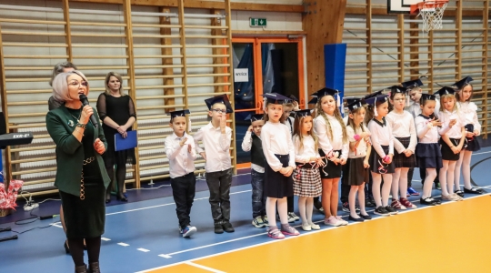 Zdjęcie 31 - Ślubowanie klas I w Szkole Podstawowej nr 6