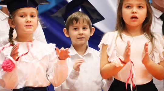 Zdjęcie 43 - Ślubowanie klas I w Szkole Podstawowej nr 6