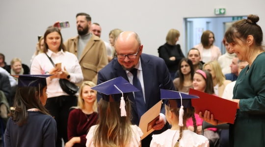 Zdjęcie 76 - Ślubowanie klas I w Szkole Podstawowej nr 6