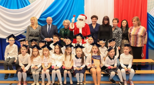 Zdjęcie 99 - Ślubowanie klas I w Szkole Podstawowej nr 6