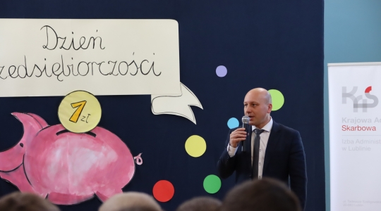 Zdjęcie 7 - Dzień Przedsiębiorczości w Szkole Podstawowej Nr 2 w Kraśniku