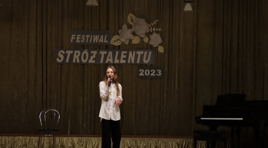 Zdjęcie 24 - Festiwal Twórczości "Stróż Talentu" 2022/23 w Szkole Podstawowej nr 5 w Kraśniku