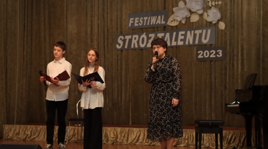 Zdjęcie 79 - Festiwal Twórczości "Stróż Talentu" 2022/23 w Szkole Podstawowej nr 5 w Kraśniku