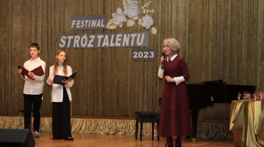 Zdjęcie 82 - Festiwal Twórczości "Stróż Talentu" 2022/23 w Szkole Podstawowej nr 5 w Kraśniku