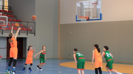 Zdjęcie 15 - V Turniej o Puchar Nadziei Olimpijskich w Koszykówkę