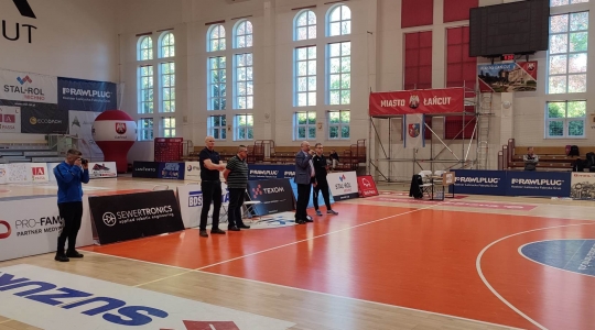 Zdjęcie 1 - Turniej strefowy młodzieżowych Mistrzostw Polski w koszykówce 3x3