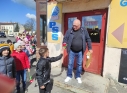 Zdjęcie 8 - Przemarsz patriotyczny przedszkolaków z Przedszkola Miejskiego Nr 7