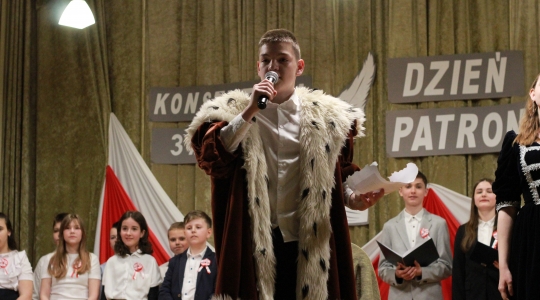 Zdjęcie 26 - Obchody Dnia Patrona w Szkole Podstawowej Nr 5