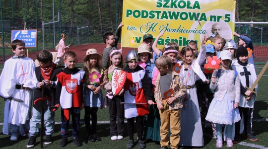 Zdjęcie 50 - Obchody Dnia Patrona w Szkole Podstawowej Nr 5