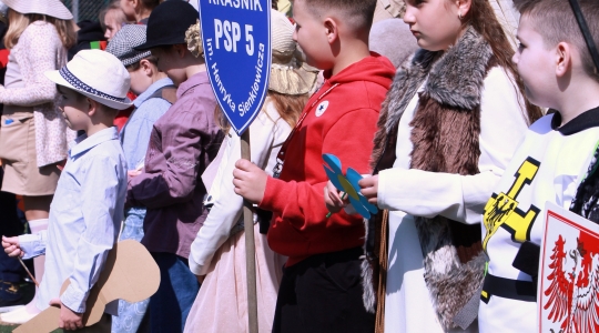 Zdjęcie 62 - Obchody Dnia Patrona w Szkole Podstawowej Nr 5