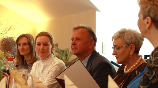 Zdjęcie 1 - Spotkanie Burmistrza Miasta Kraśnik z Klubem Seniora "Niezapominajki"  9.05.2024 r.