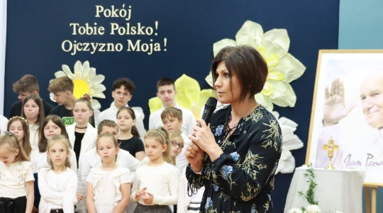 Zdjęcie 19 - Konkurs wiedzy o św. Janie Pawle II w ZPO Nr 2 17.05.2024 r.