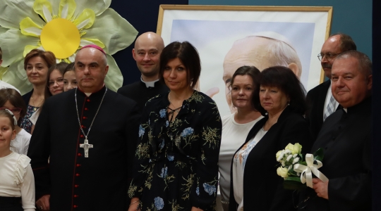 Zdjęcie 38 - Konkurs wiedzy o św. Janie Pawle II w ZPO Nr 2 17.05.2024 r.