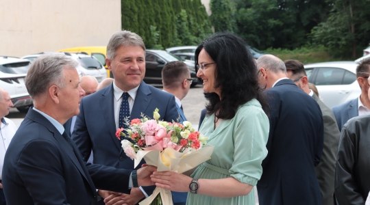 Zdjęcie 29 - Odsłonięcie tablicy upamiętniającej Żydów z Kraśnika, którzy byli prześladowani podczas Akcji Reinhardt / koncert Symcha Keller 17.06.2024