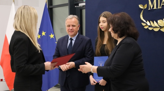 Zdjęcie 31 - Stypendia naukowe i artystyczne Burmistrza Miasta Kraśnik  - ZPO1, ZPO2, SP4