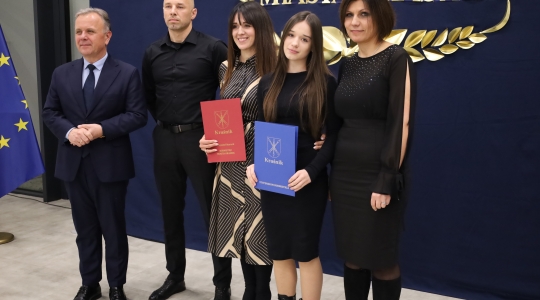 Zdjęcie 108 - Stypendia naukowe i artystyczne Burmistrza Miasta Kraśnik  - ZPO1, ZPO2, SP4