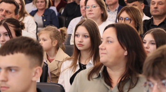 Zdjęcie 2 - Stypendia sportowe Burmistrza Miasta za rok 2024