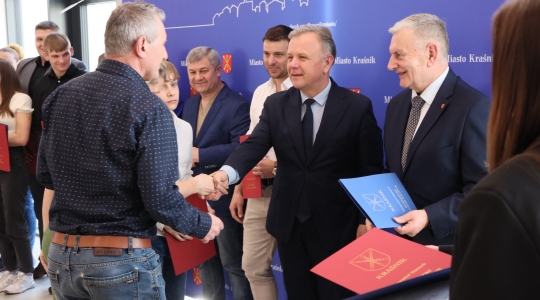 Zdjęcie 30 - Stypendia sportowe Burmistrza Miasta za rok 2024