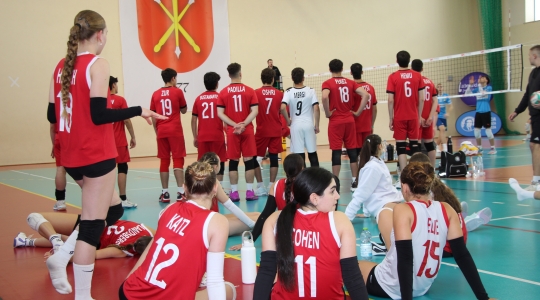 Zdjęcie 1 - Lubelskie Junior Volley Cup im. Tomasza Wójtowicza w Kraśniku
