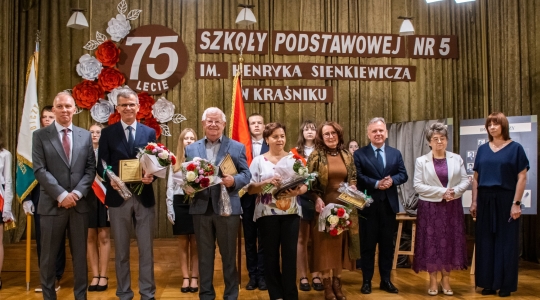 Zdjęcie 14 - Jubileusz Szkoły Podstawowej nr 5