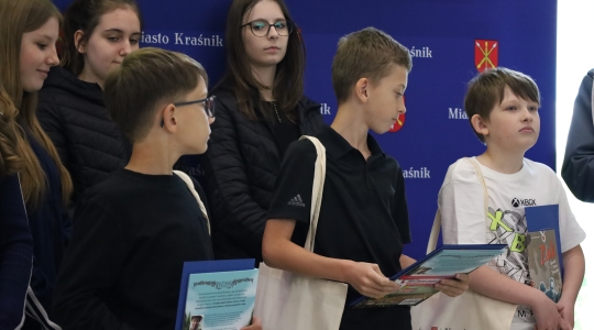 Zdjęcie 4 - Rozstrzygnięcie konkursu „Wdzięczni młodzi - w hołdzie Józefowi Piłsudskiemu”