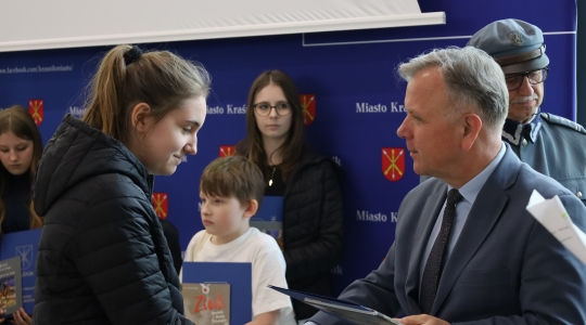 Zdjęcie 9 - Rozstrzygnięcie konkursu „Wdzięczni młodzi - w hołdzie Józefowi Piłsudskiemu”