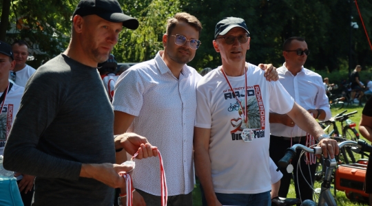 Zdjęcie 15 - Rajd rowerowy "Dumni z Polski"