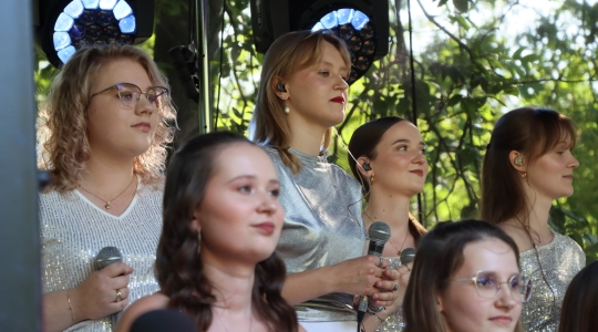 Zdjęcie 27 - Koncert zespołu "GosPlay", piknik w parku, kino plenerowe na rynku