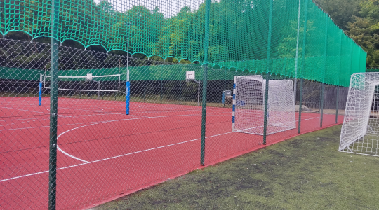 Zdjęcie 2 - Modernizacja kompleksu sportowego „Moje Boisko Orlik – 2012” przy Szkole Podstawowej nr 5 w Kraśniku