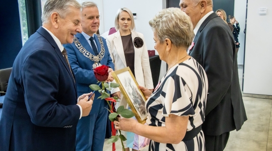 Zdjęcie 25 - Złote Gody - Jubileusz 50-lecia Pożycia Małżeńskiego