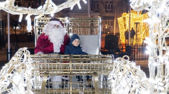 Zdjęcie 20 - Wigilia Miejska 2025 - fotogaleria mikołajkowa