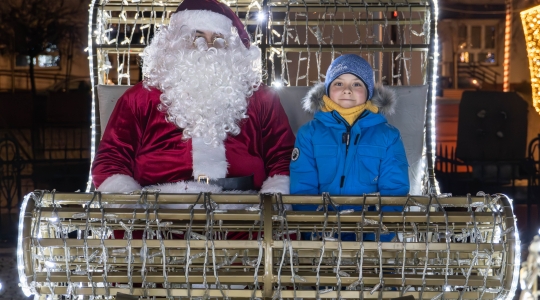 Zdjęcie 25 - Wigilia Miejska 2025 - fotogaleria mikołajkowa