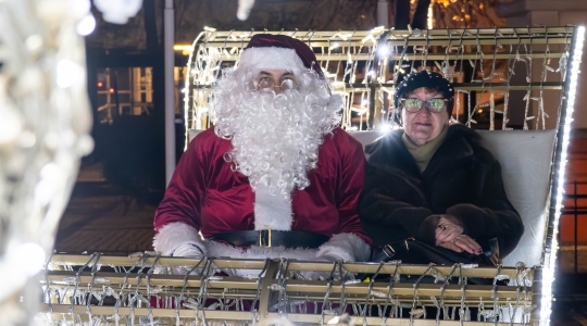Zdjęcie 37 - Wigilia Miejska 2025 - fotogaleria mikołajkowa