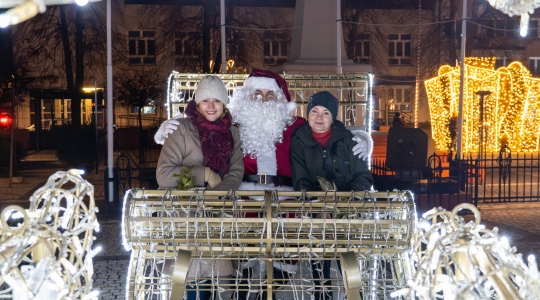 Zdjęcie 43 - Wigilia Miejska 2025 - fotogaleria mikołajkowa