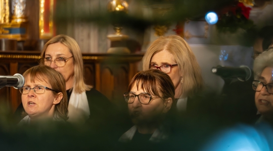 Zdjęcie 4 - XIII Koncert Kolęd w kościele pw. WNMP