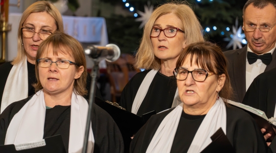 Zdjęcie 13 - XIII Koncert Kolęd w kościele pw. WNMP