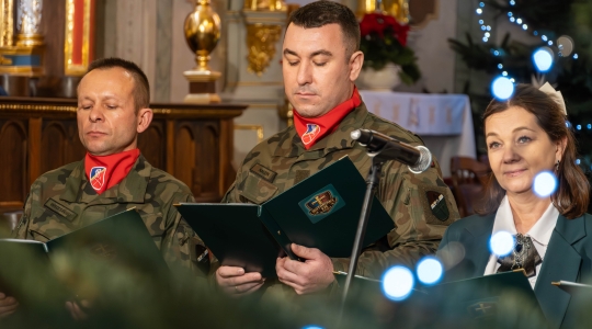 Zdjęcie 58 - XIII Koncert Kolęd w kościele pw. WNMP