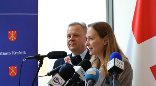 Zdjęcie 13 - Umowa na realizację projektu „Kraśnik – Bezpieczne Miasto Nowej Generacji”