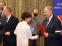 Zdjęcie 49 - Wręczenie stypendiów sportowych Burmistrza Miasta za osiągnięcia w roku 2025