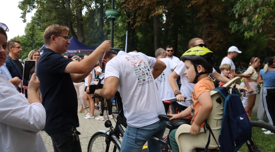 Zdjęcie 16 - V Patriotyczny Rajd Rowerowy "Dumni z Polski"
