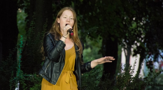 Zdjęcie 16 - Koncert młodych wokalistek w Parku Tysiąclecia