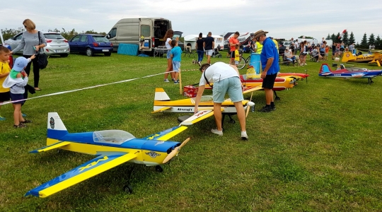 Zdjęcie 3 - XXI Ogólnopolski Meeting Modelarski "KAŻDY MOŻE LATAĆ"