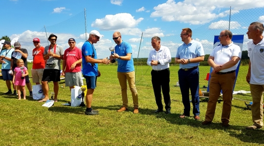 Zdjęcie 7 - XXI Ogólnopolski Meeting Modelarski "KAŻDY MOŻE LATAĆ"