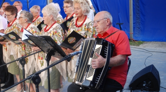 Zdjęcie 27 - XX Wojewódzki Festyn SENIOR FEST im. Jerzego Piwnickiego