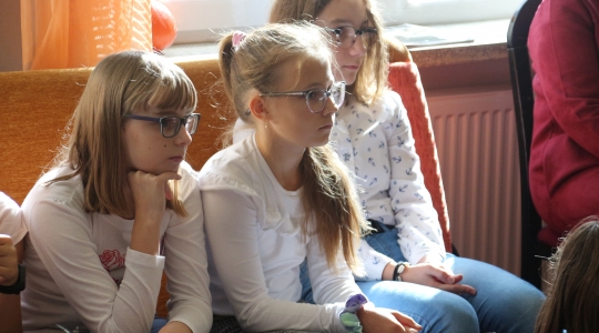 Zdjęcie 5 - Głośne Czytanie w Publicznej Szkole Podstawowej nr 5