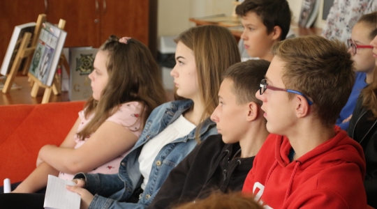 Zdjęcie 14 - Głośne Czytanie w Publicznej Szkole Podstawowej nr 5